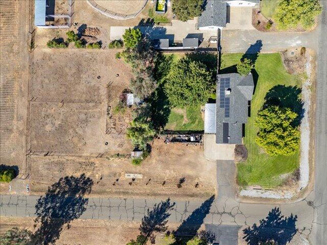 main property photo 72