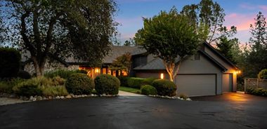 image of property with 3 Bed | 3 Bath | 3,300 Sqft