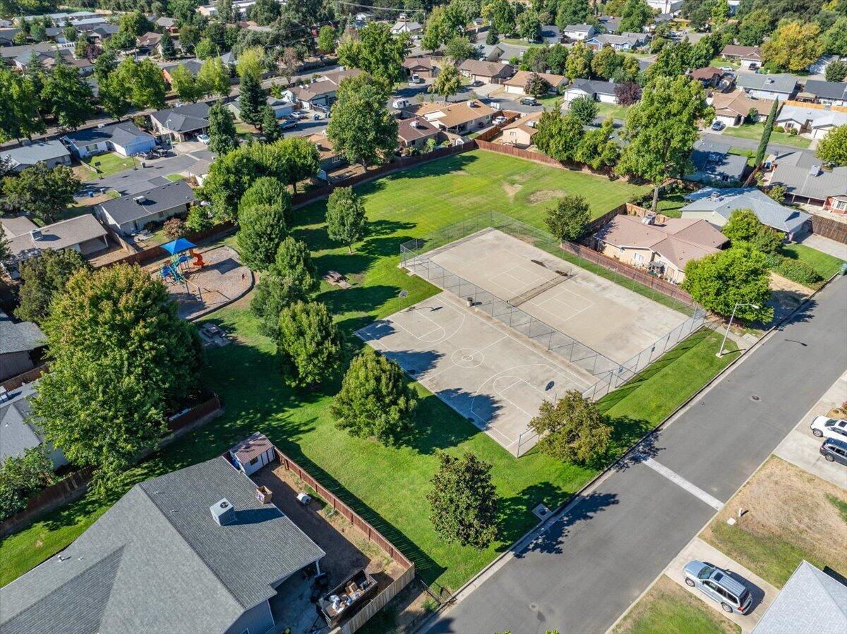 main property photo 48