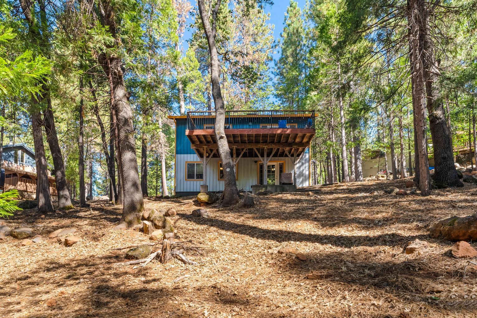 main property photo 28