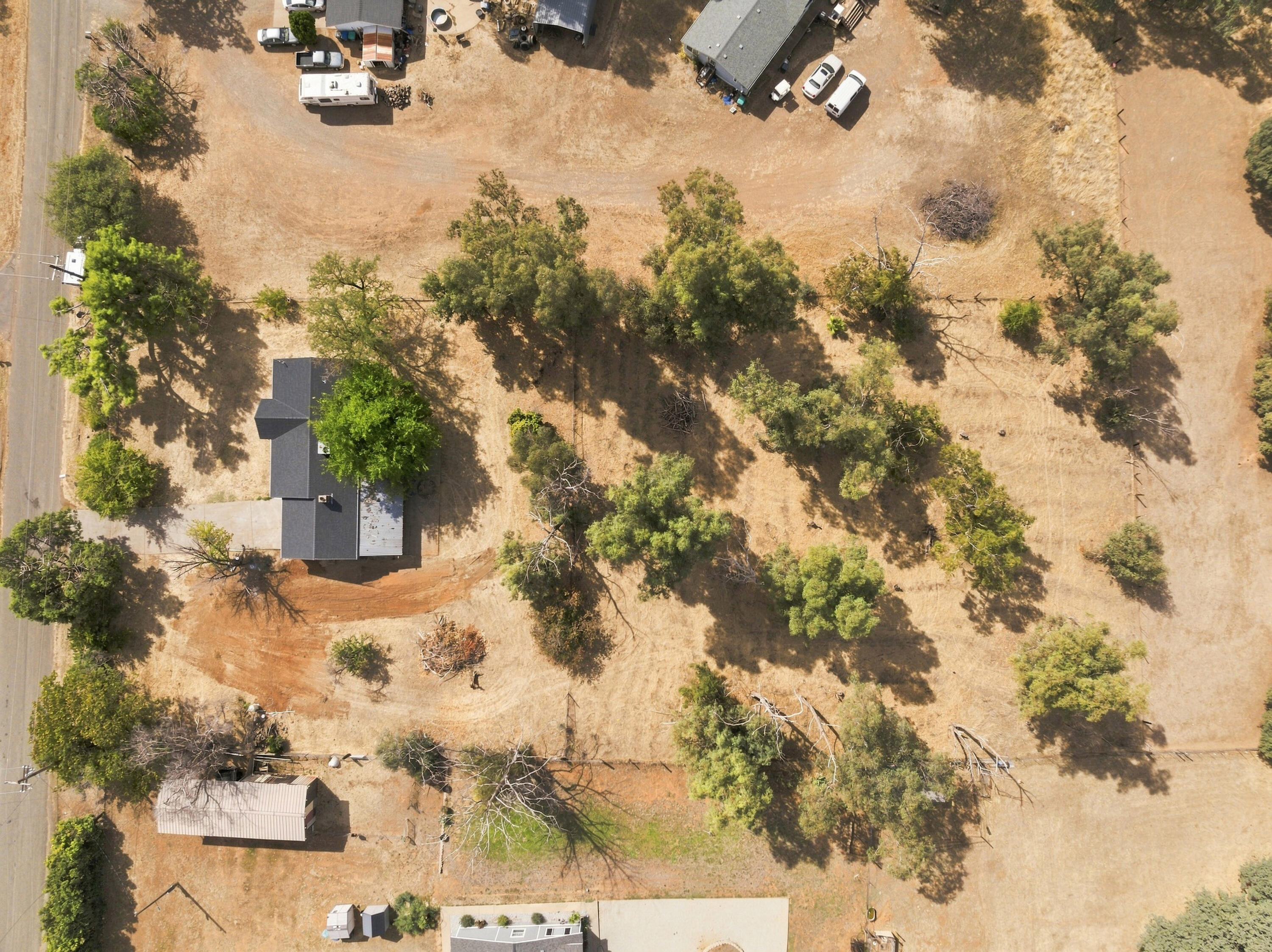main property photo 46