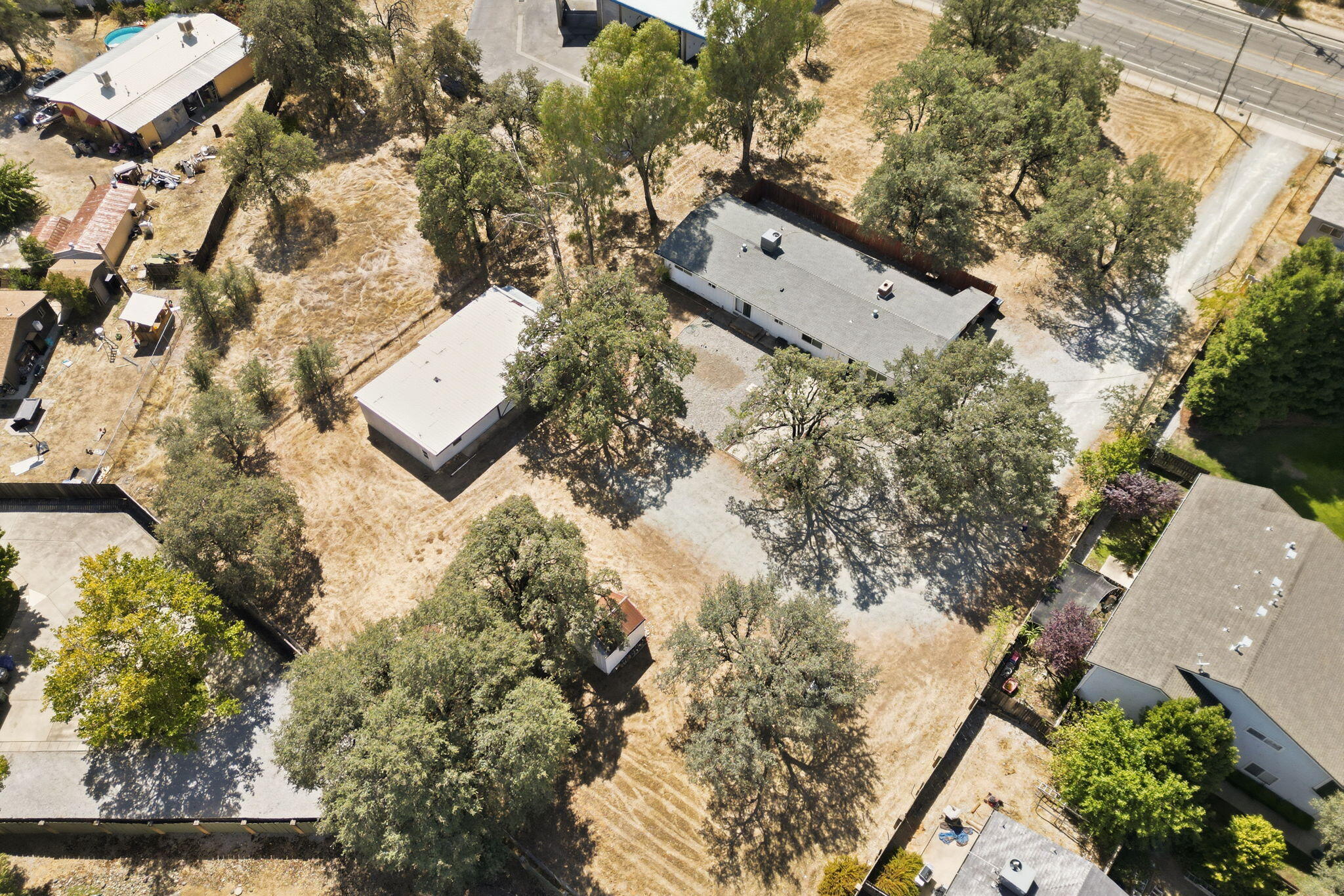 main property photo 59