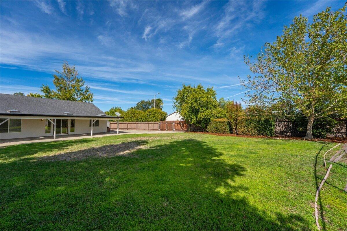 main property photo 54