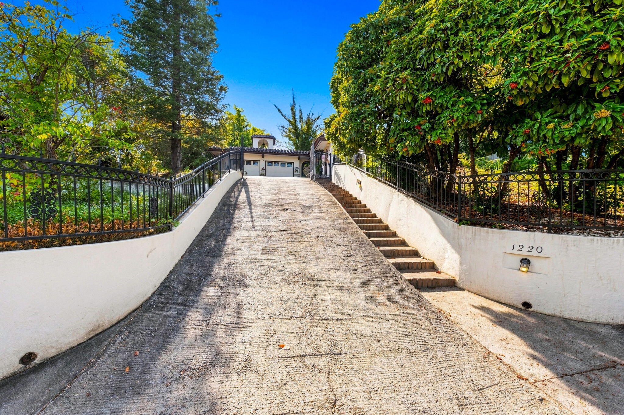 main property photo 49
