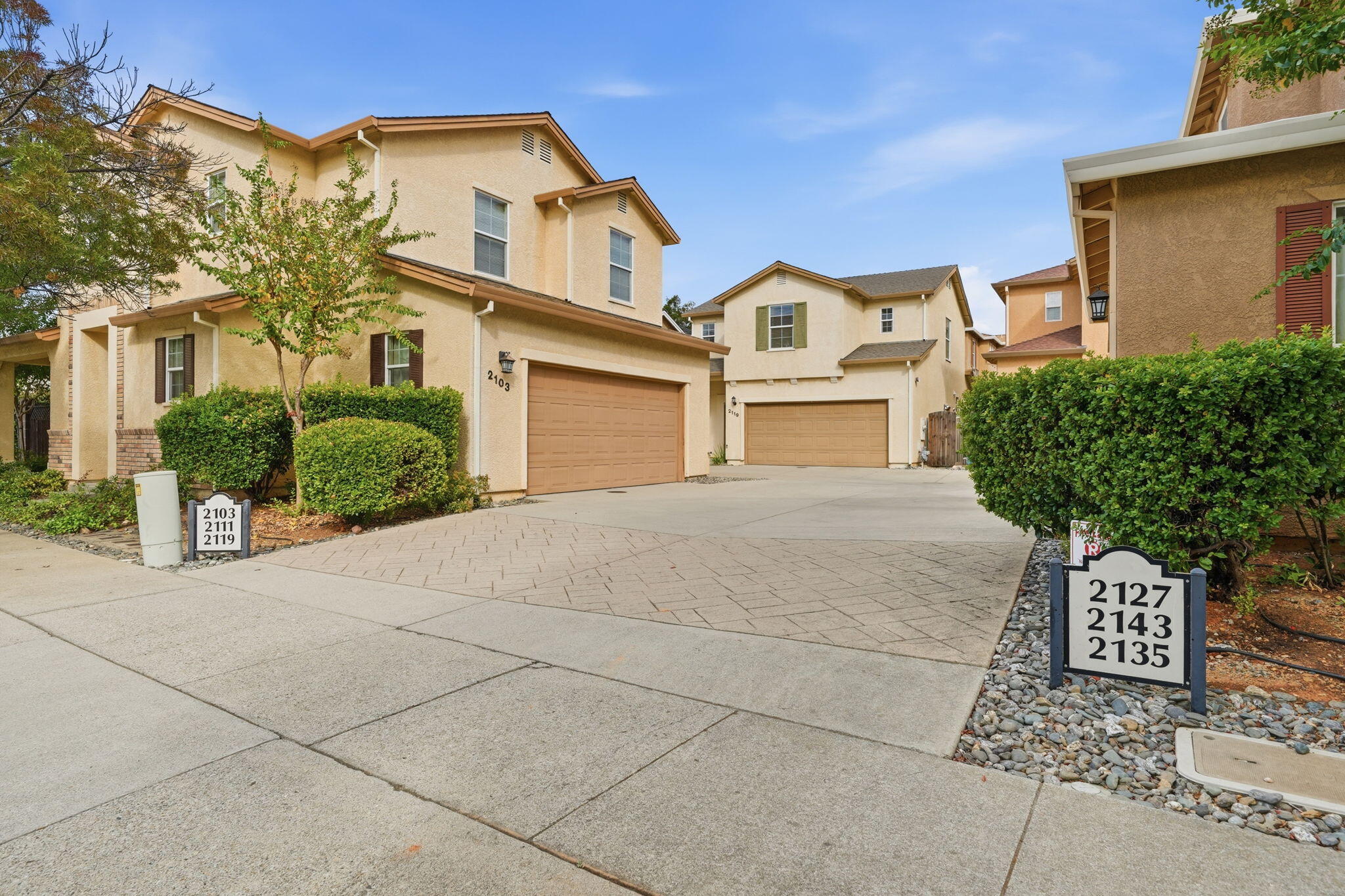 main property photo 19