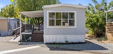 image of property with 2 Bed | 1 Bath | 672 Sqft