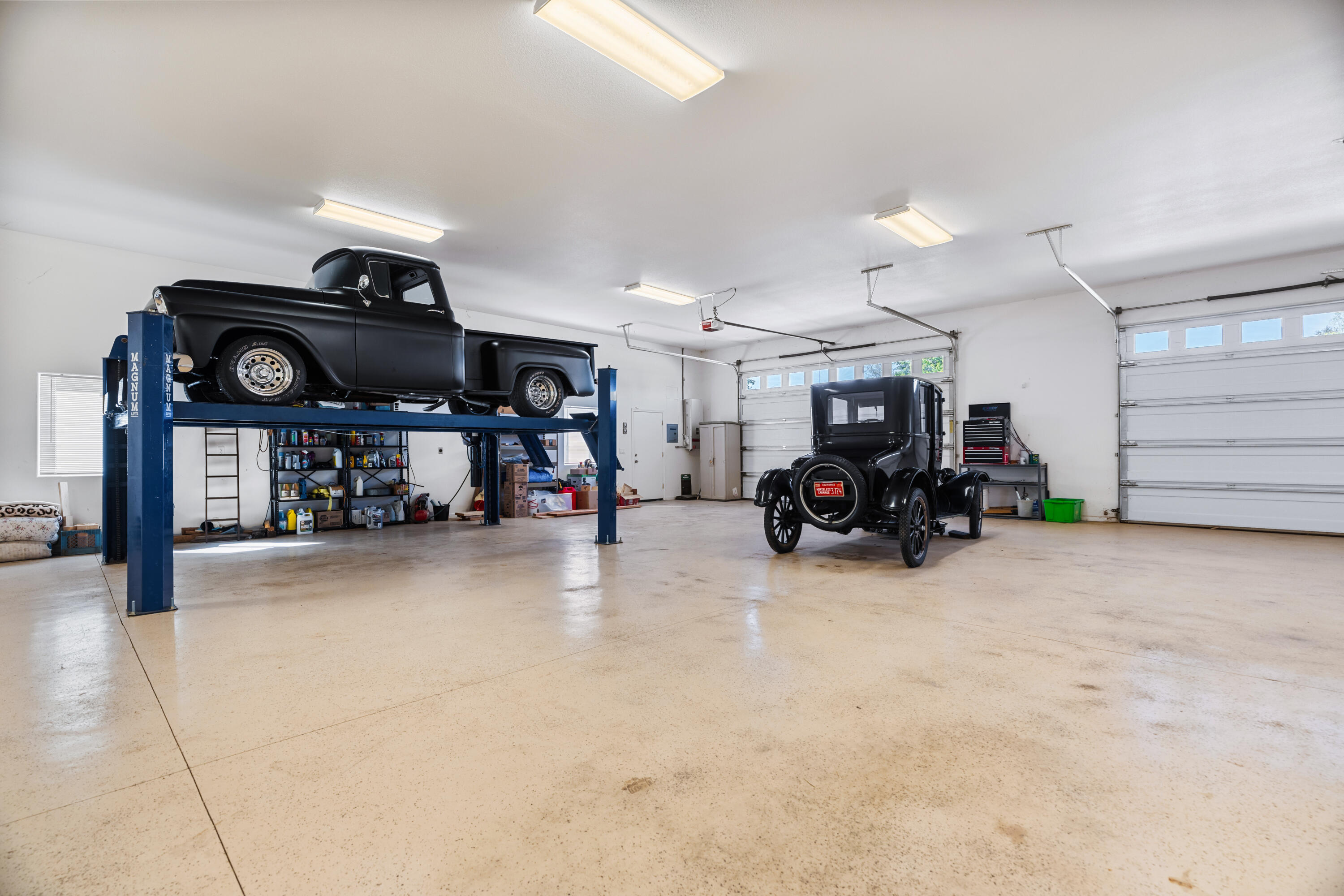 main property photo 62