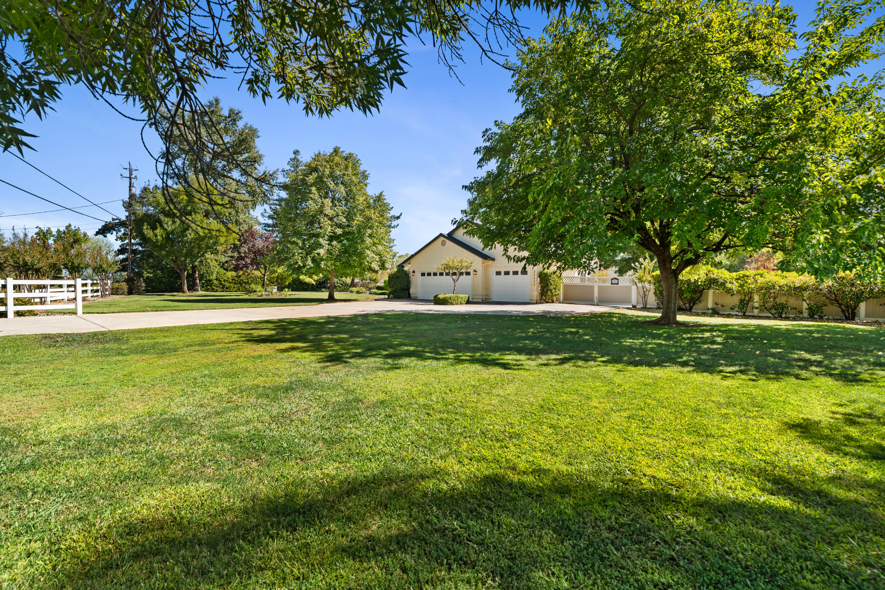 main property photo 68