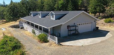 image of property with 3 Bed | 3 Bath | 1,984 Sqft