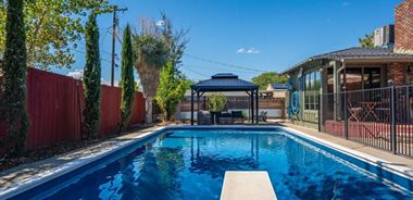 image of property with 3 Bed | 2 Bath | 1,941 Sqft