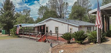 image of property with 4 Bed | 2 Bath | 2,040 Sqft