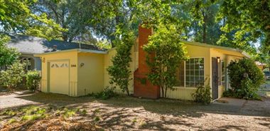 image of property with 3 Bed | 1 Bath | 1,318 Sqft