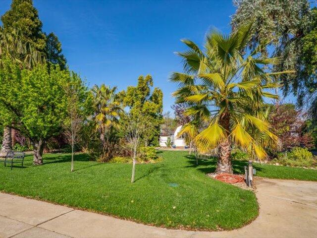 main property photo 50