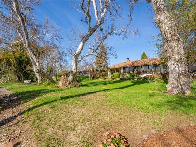 main property photo 67
