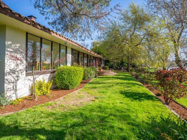 main property photo 74