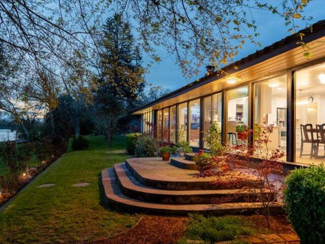 main property photo 90