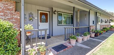image of property with 3 Bed | 2 Bath | 1,992 Sqft