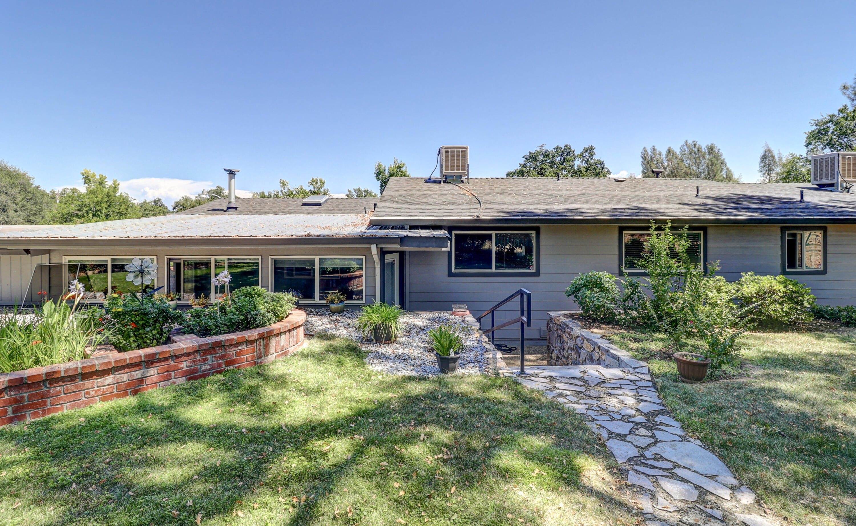 main property photo 65