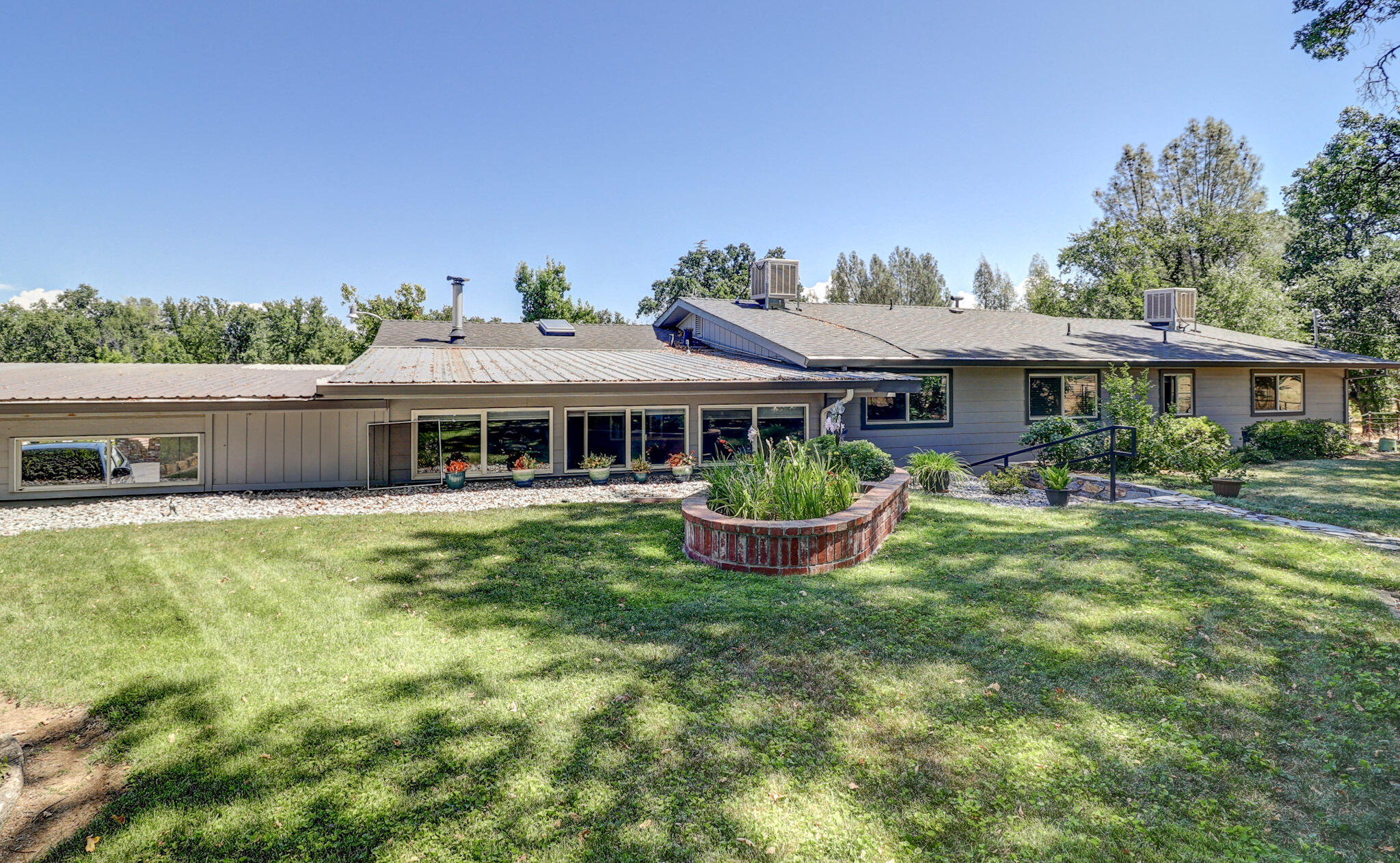 main property photo 66