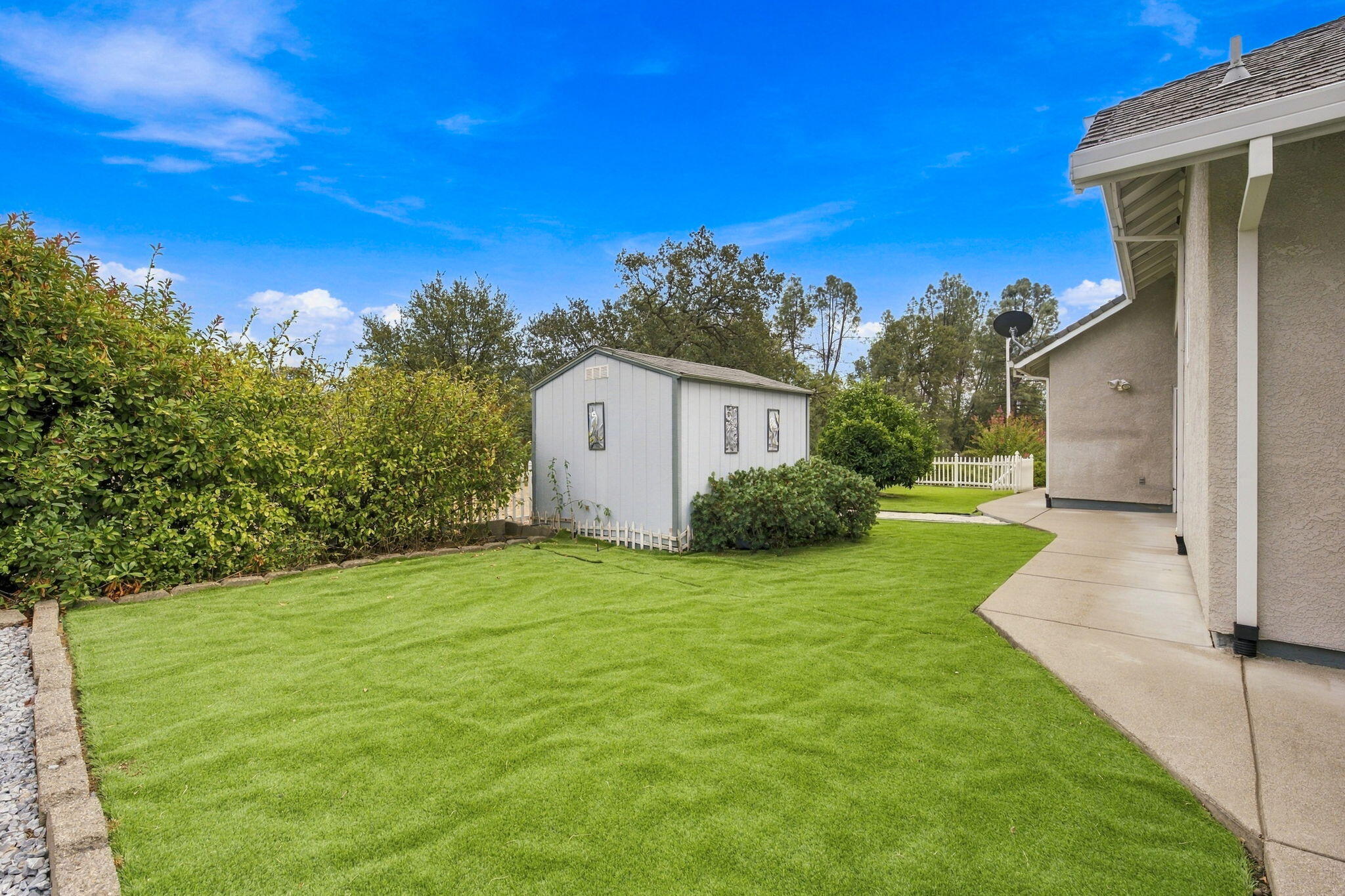 main property photo 45