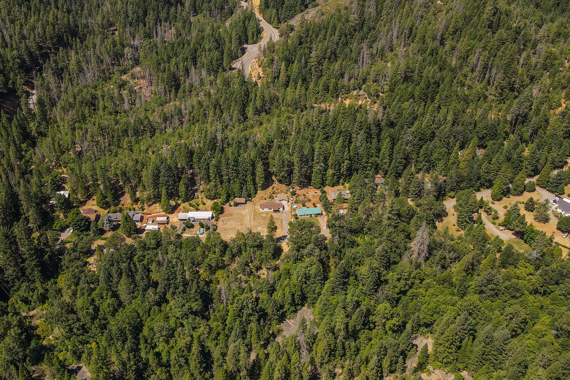 main property photo 124