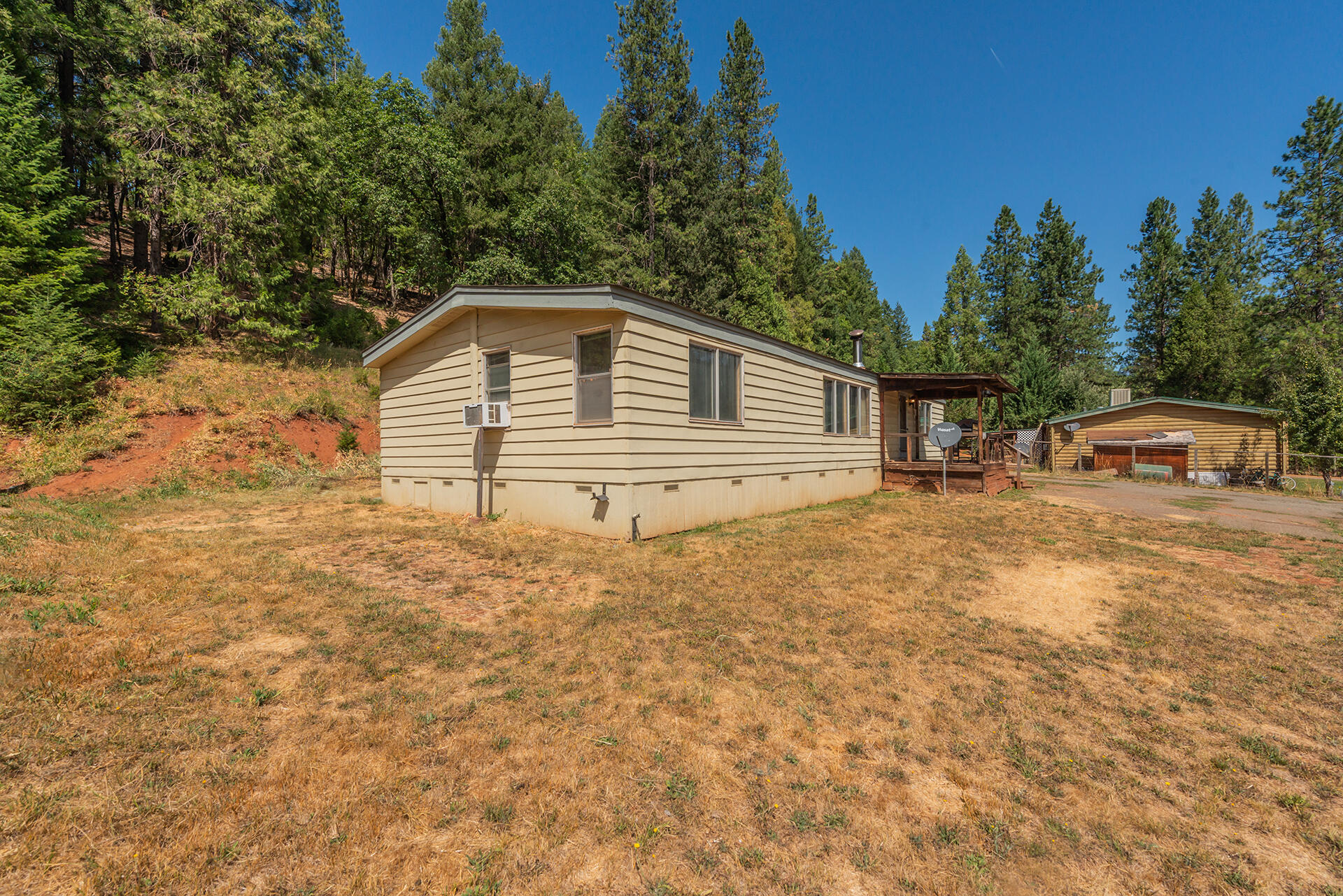 main property photo 70