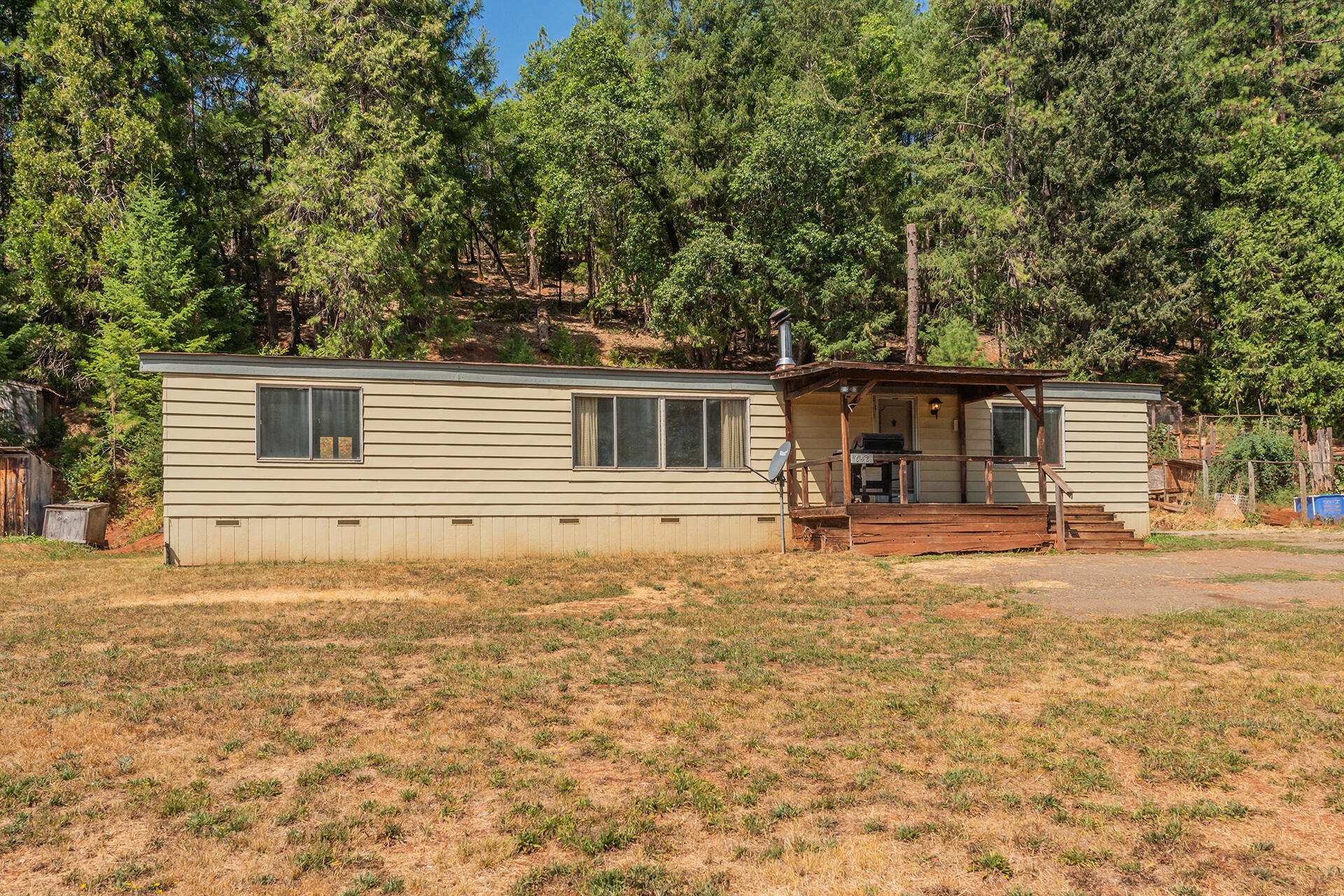 main property photo 74