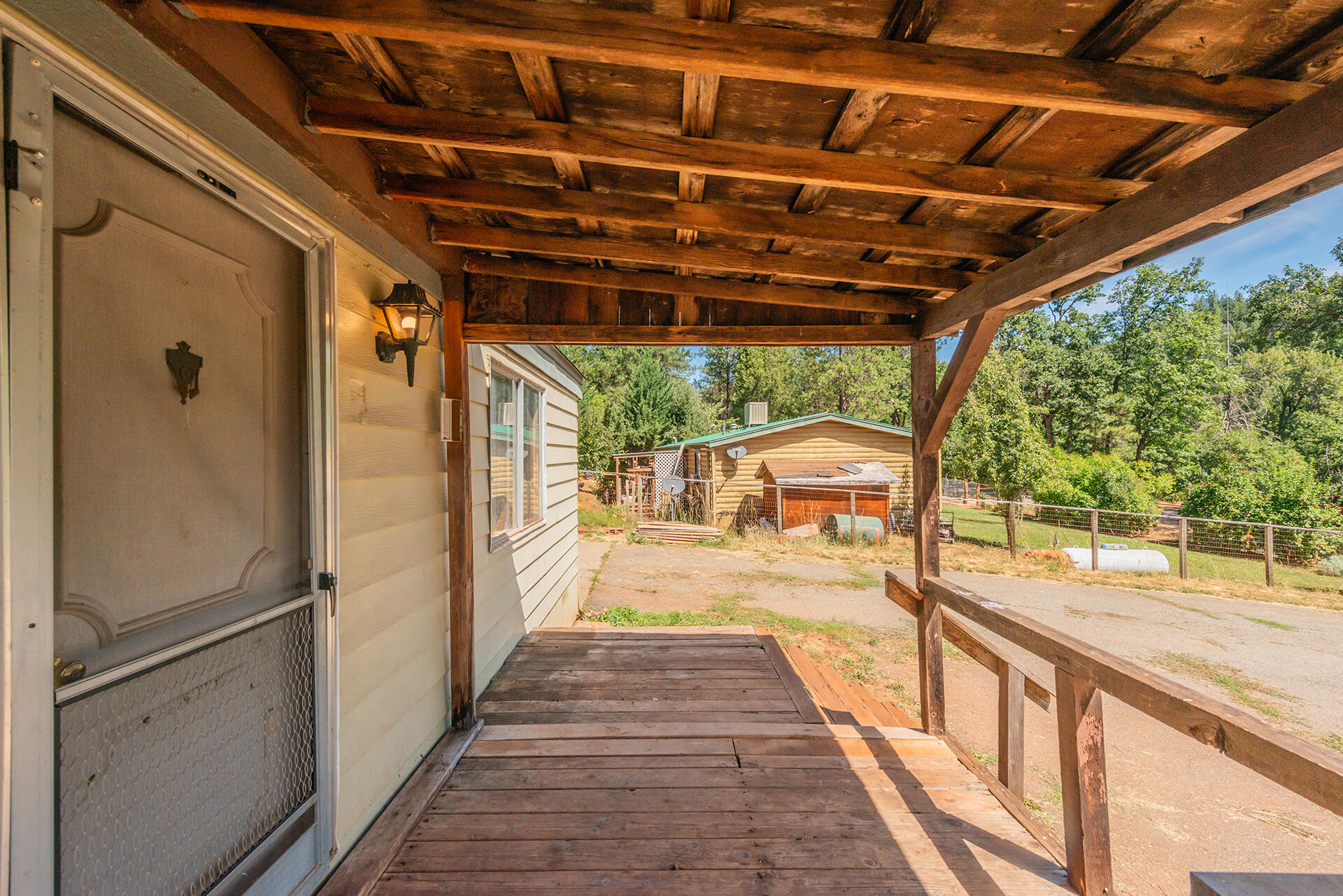 main property photo 86