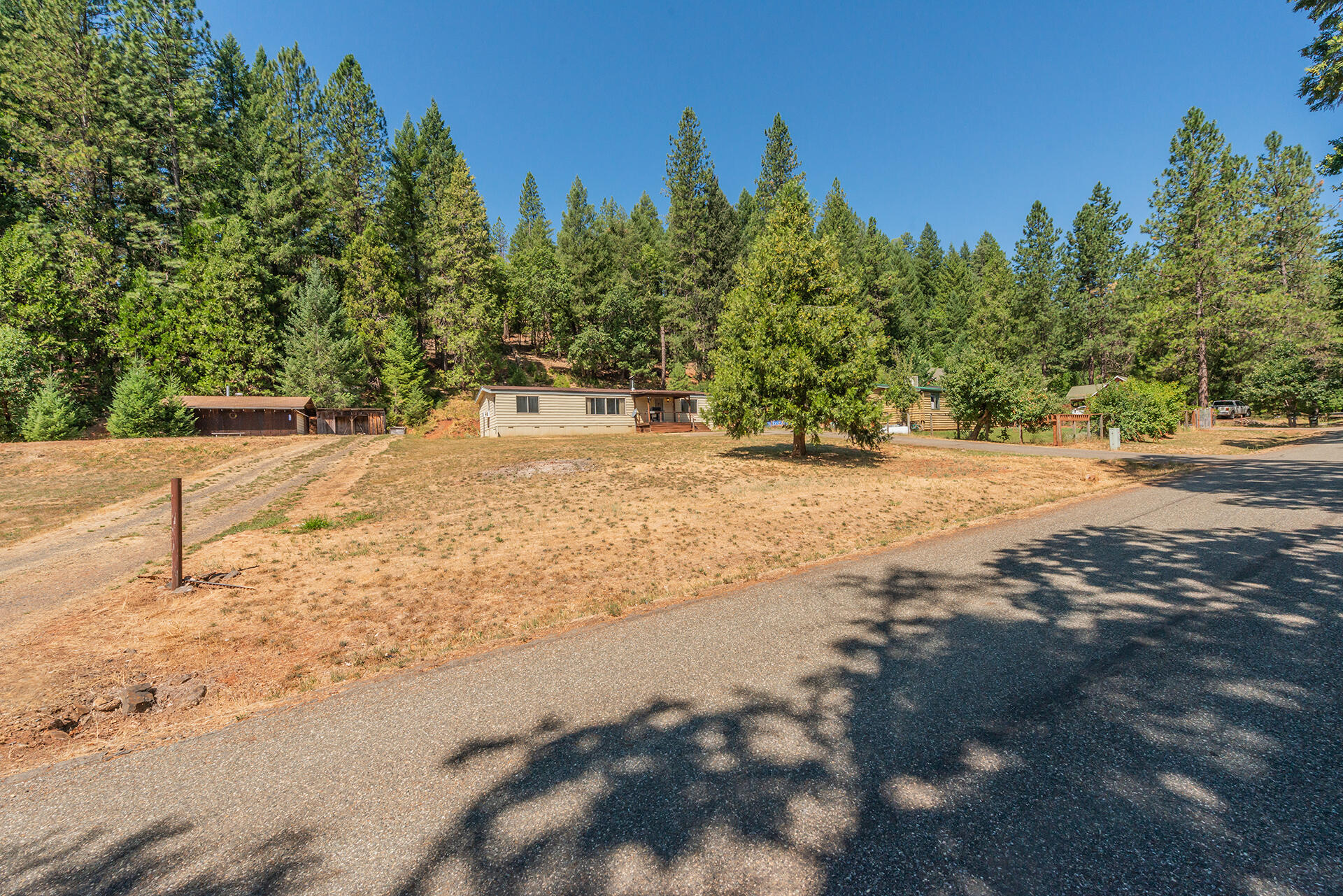 main property photo 90