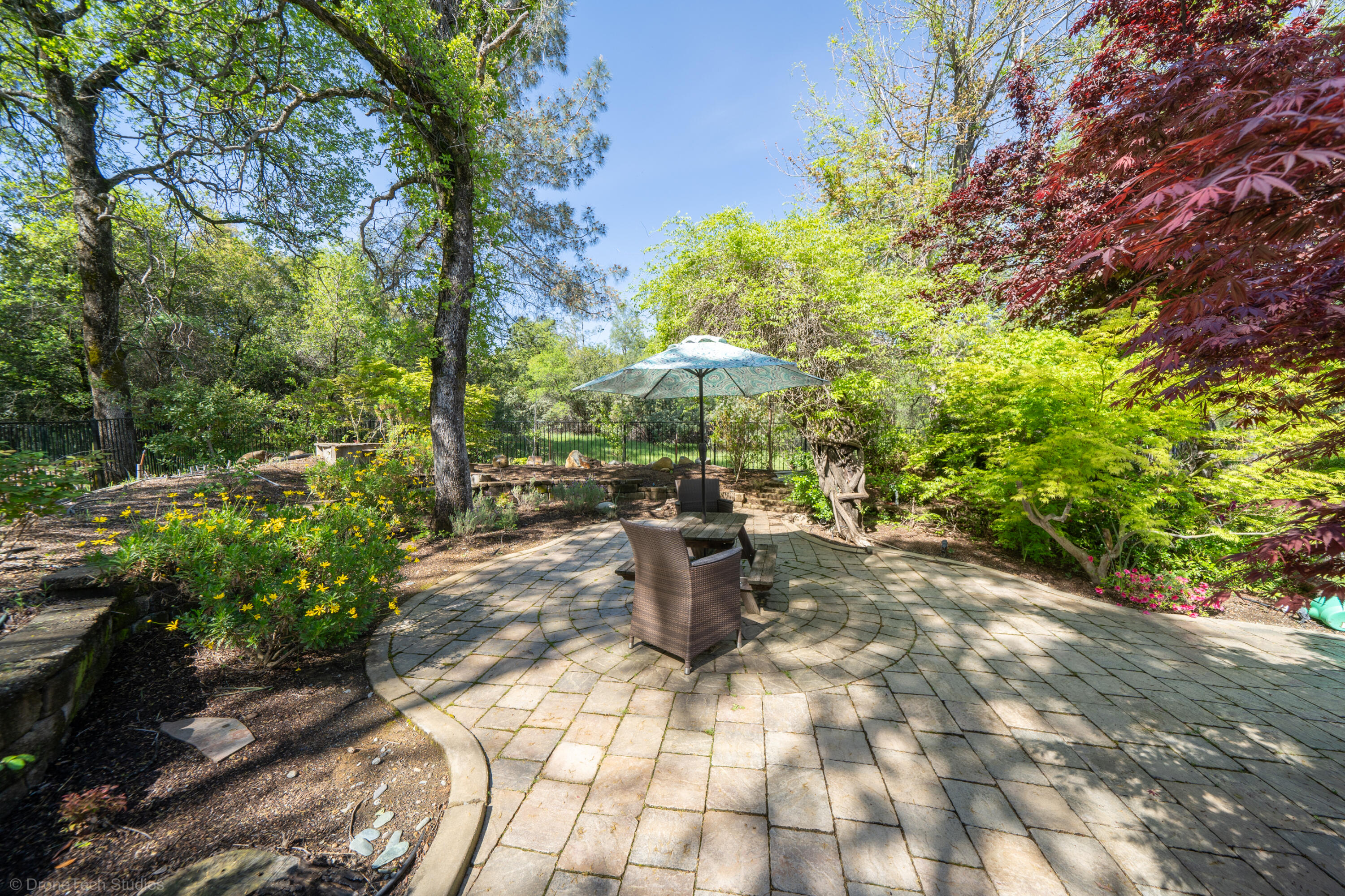 main property photo 109