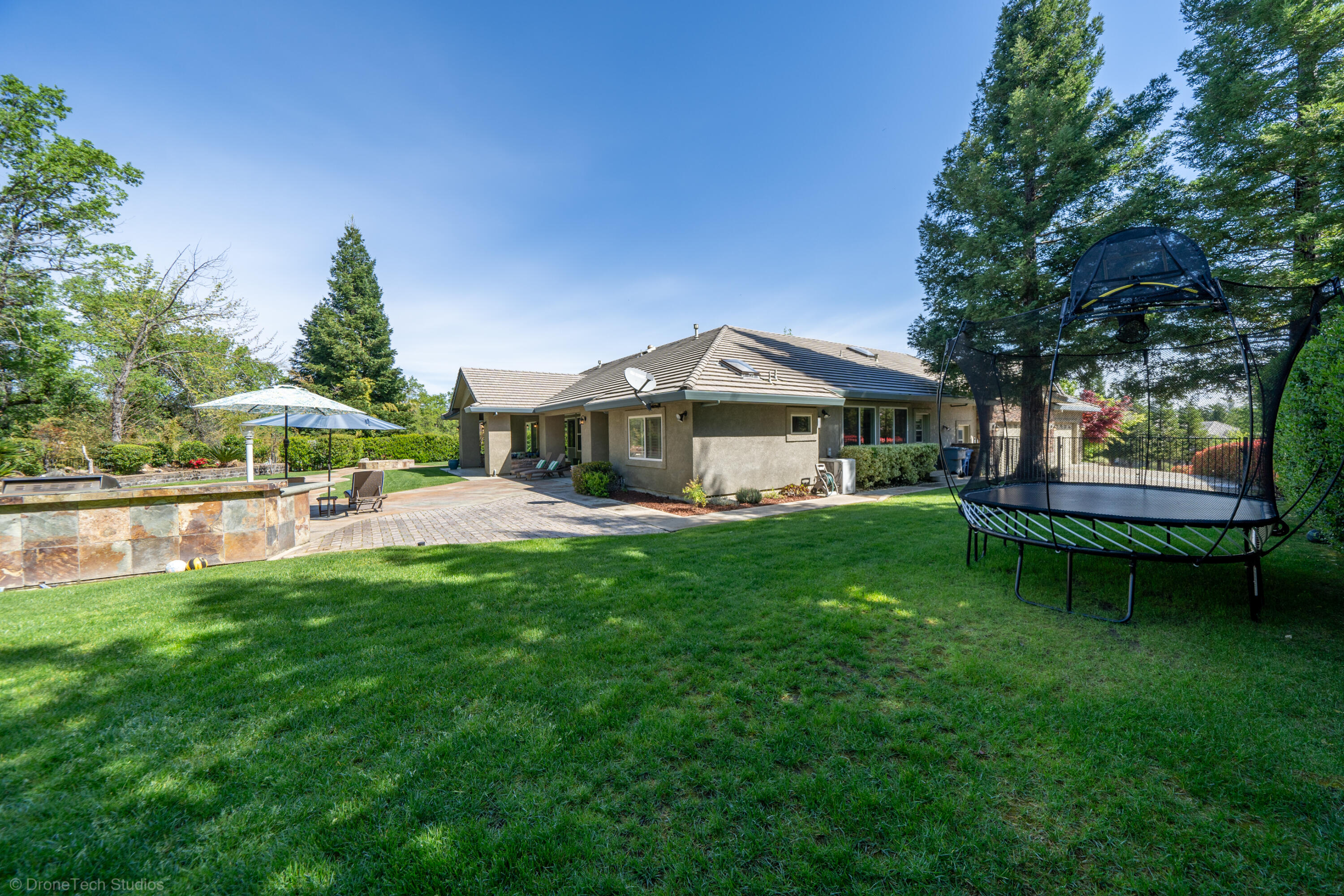 main property photo 113