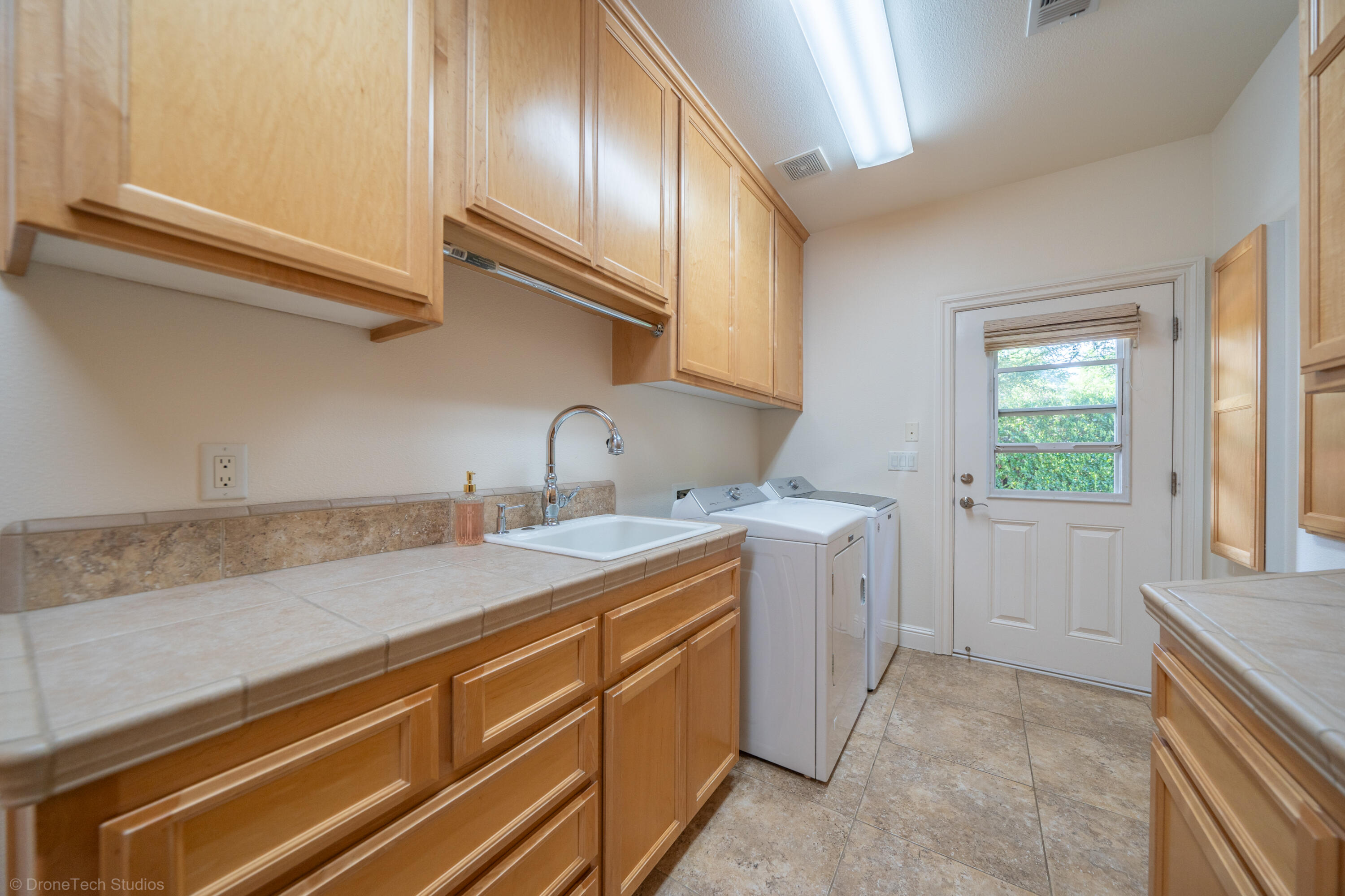 main property photo 115