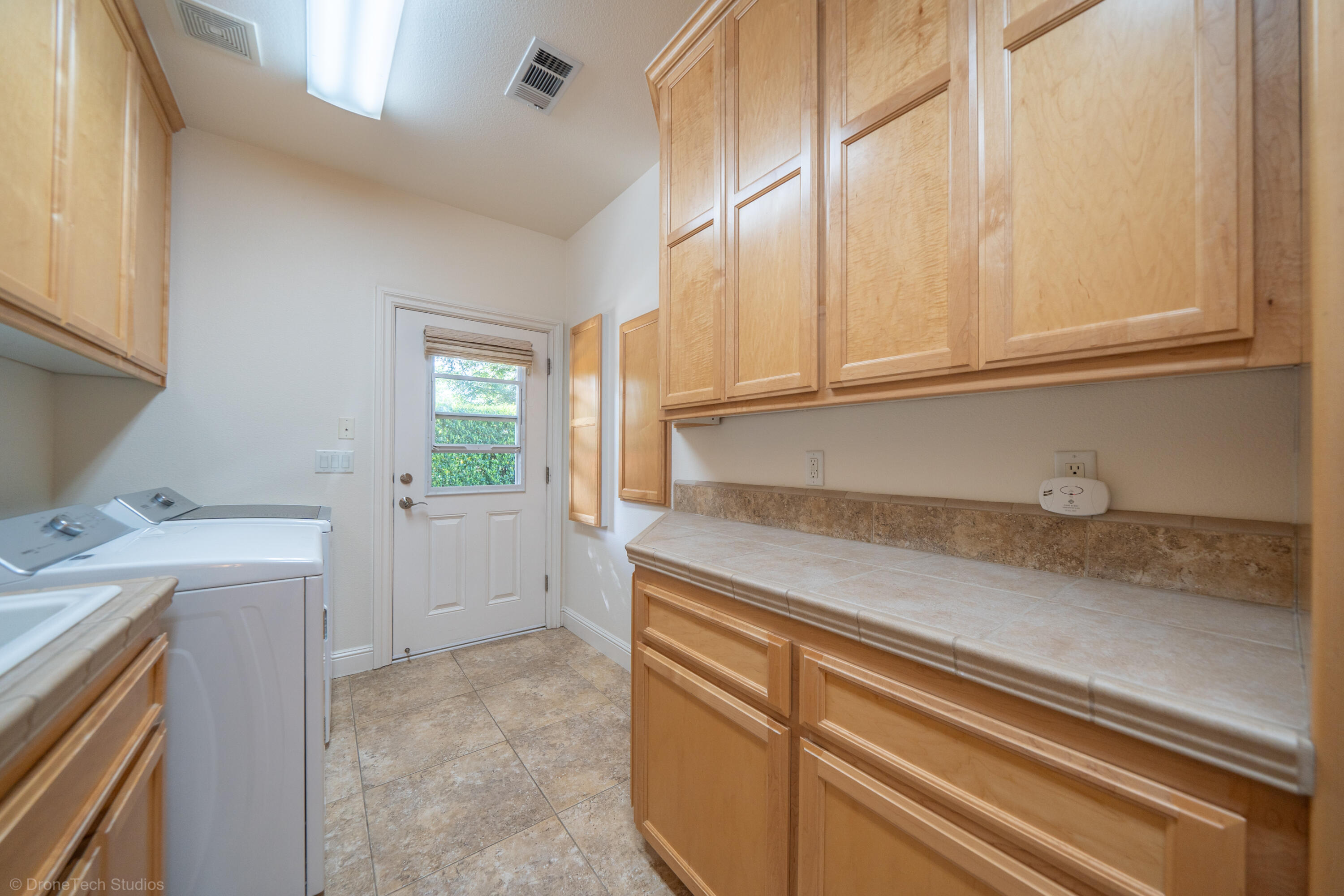 main property photo 116