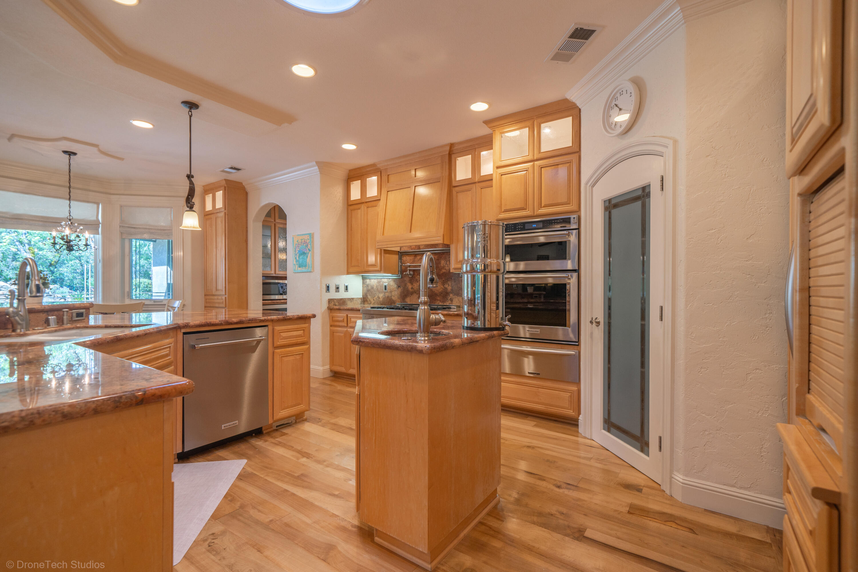 main property photo 54