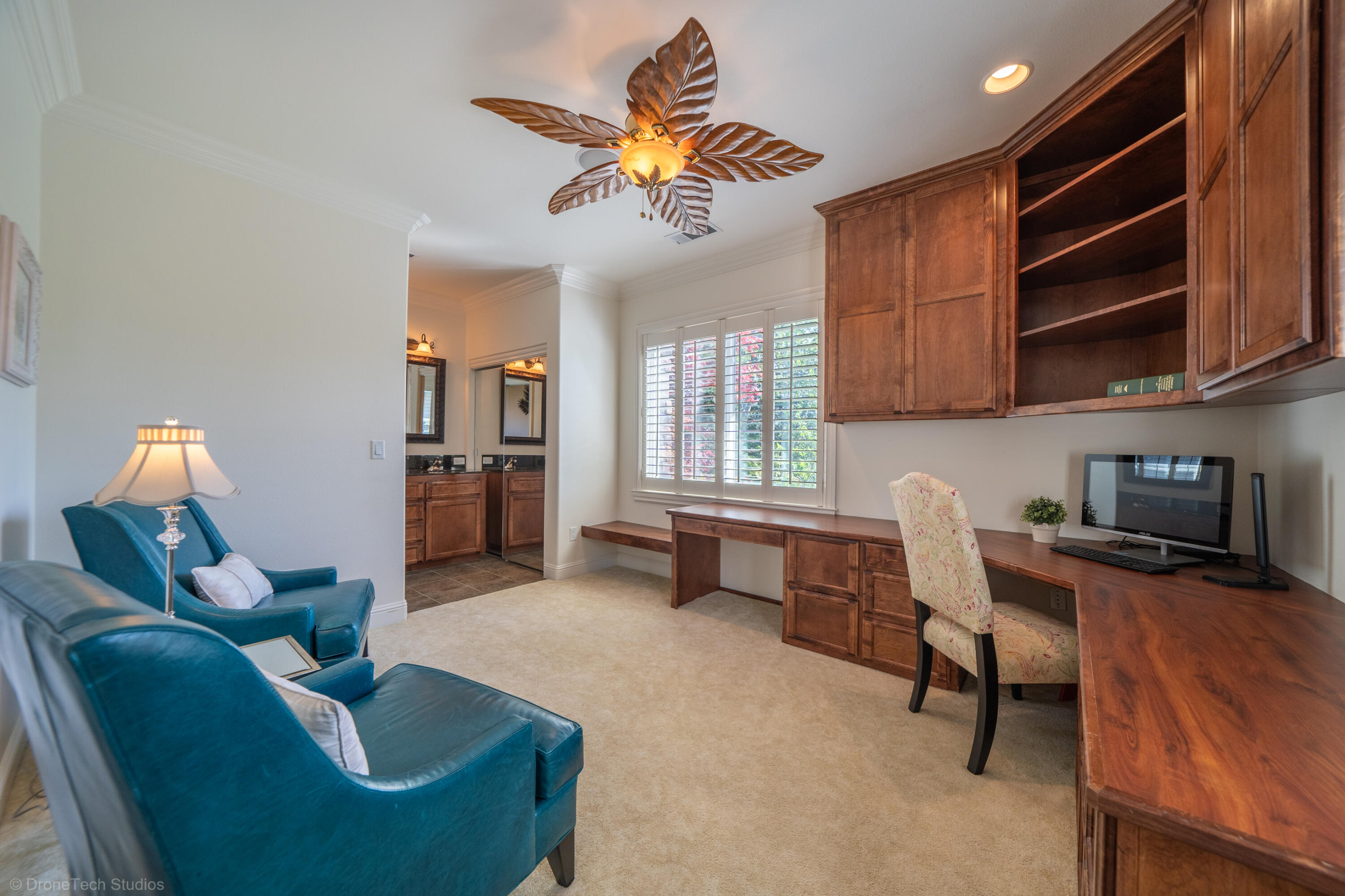 main property photo 71
