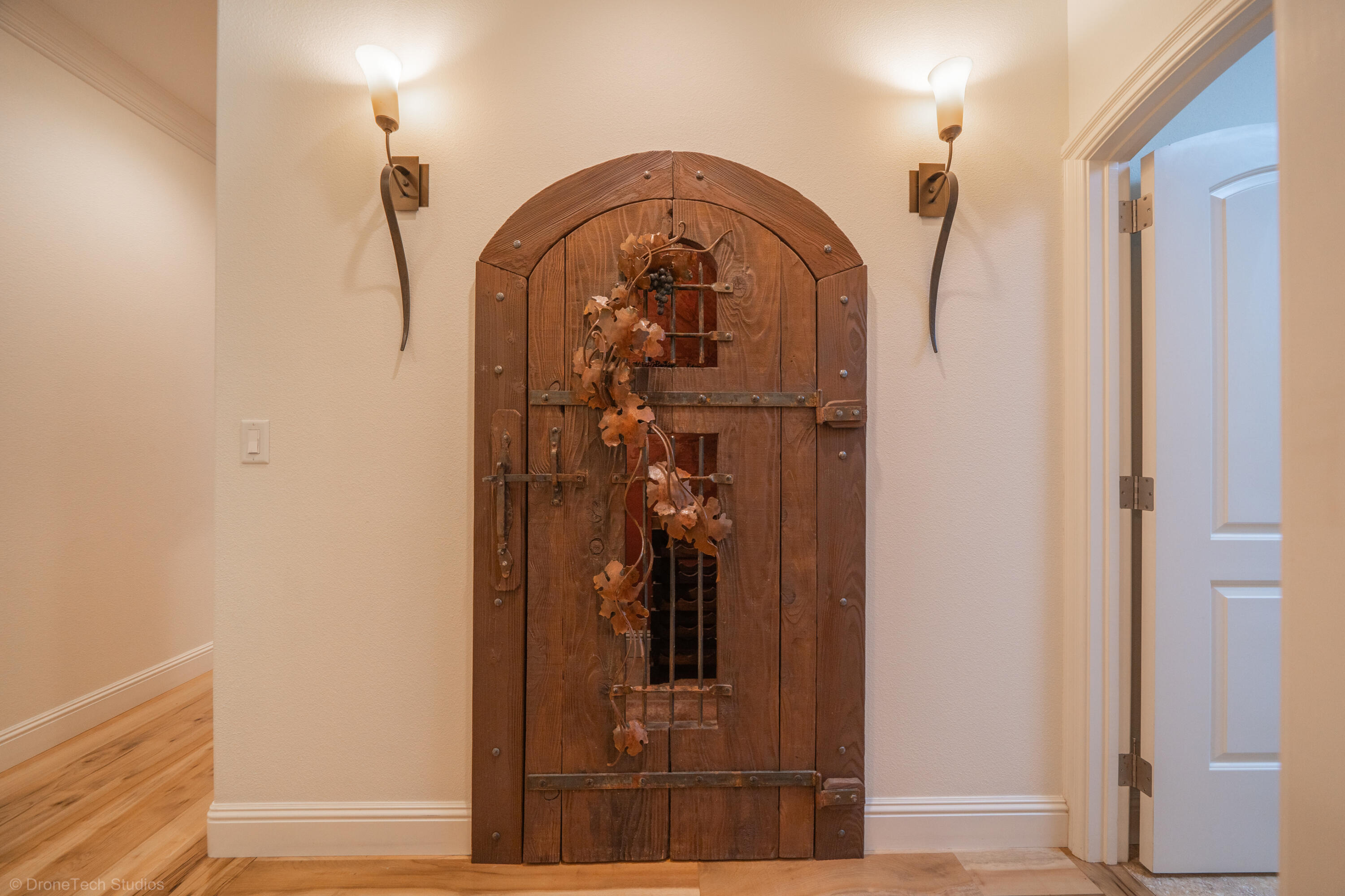 main property photo 83