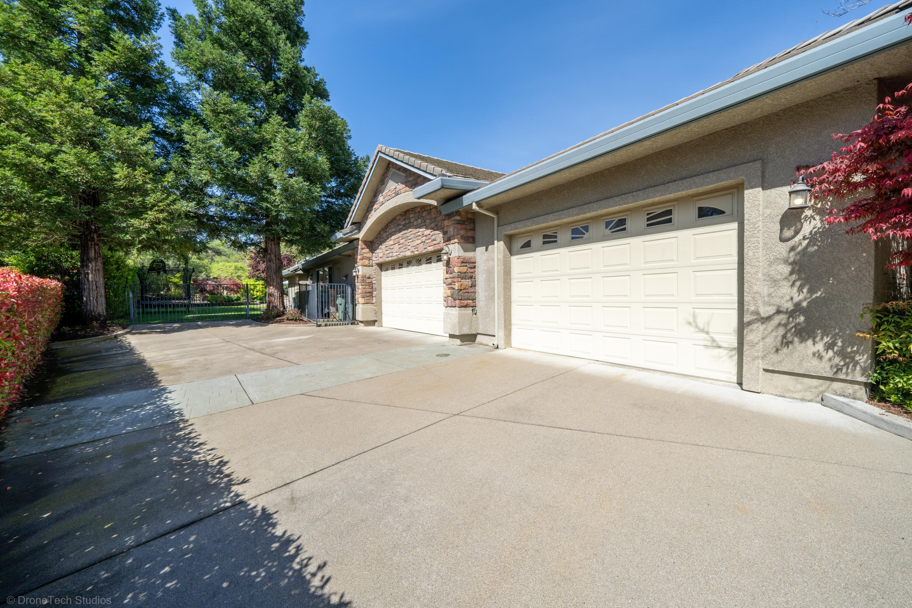 main property photo 97