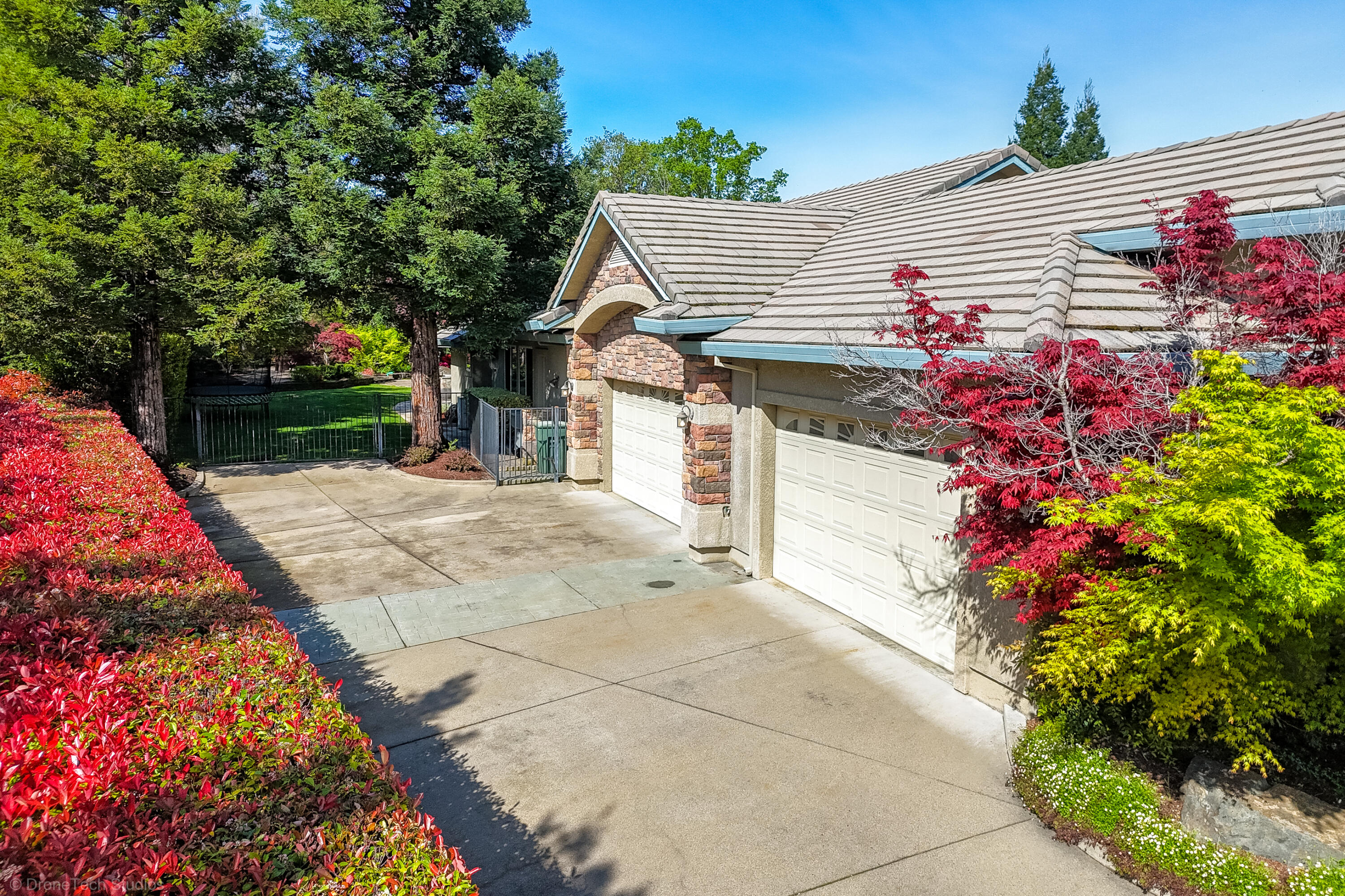 main property photo 99