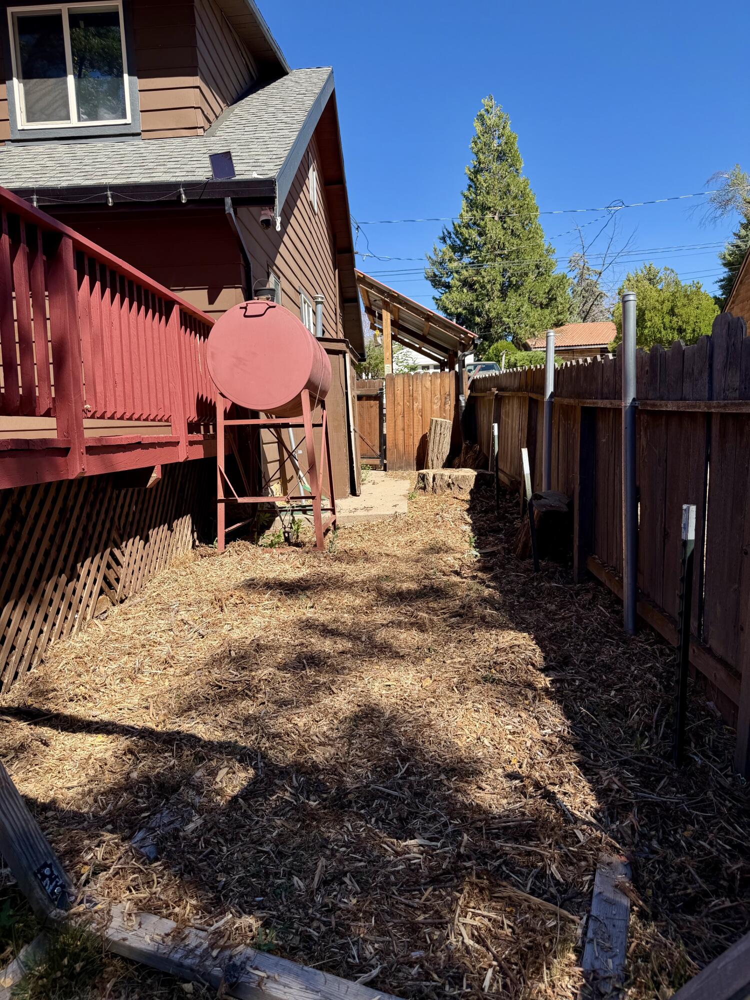 main property photo 35