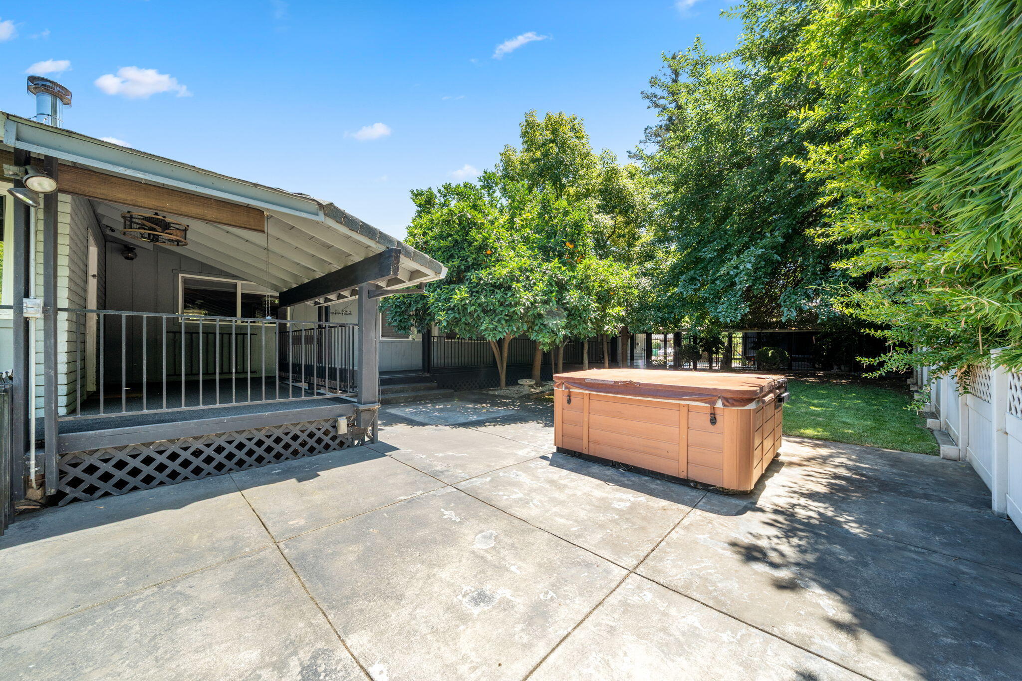 main property photo 59