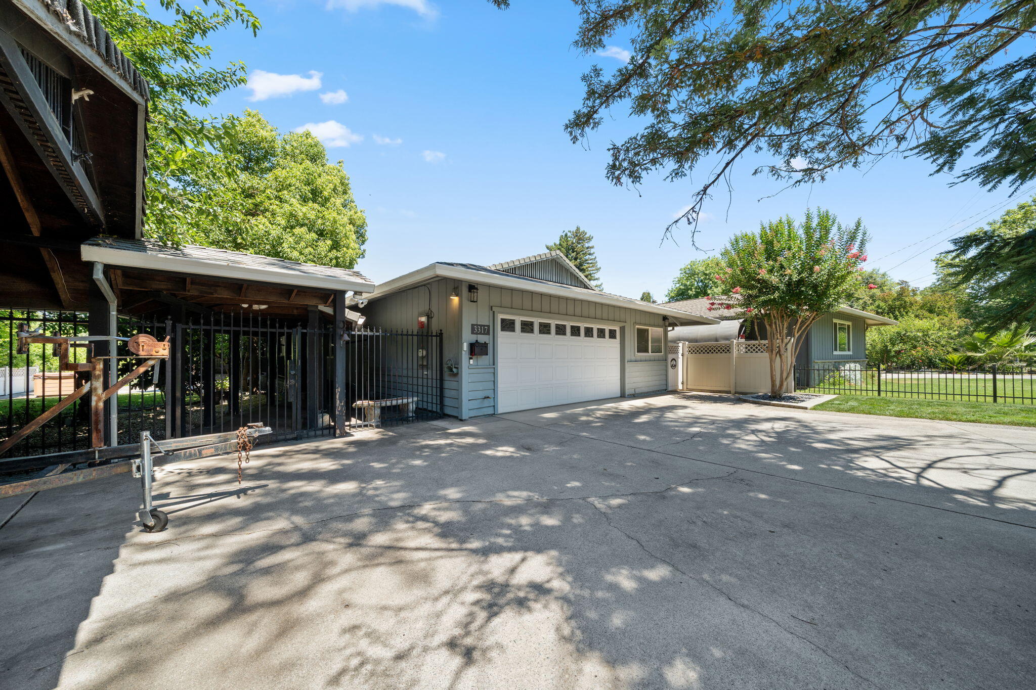 main property photo 61
