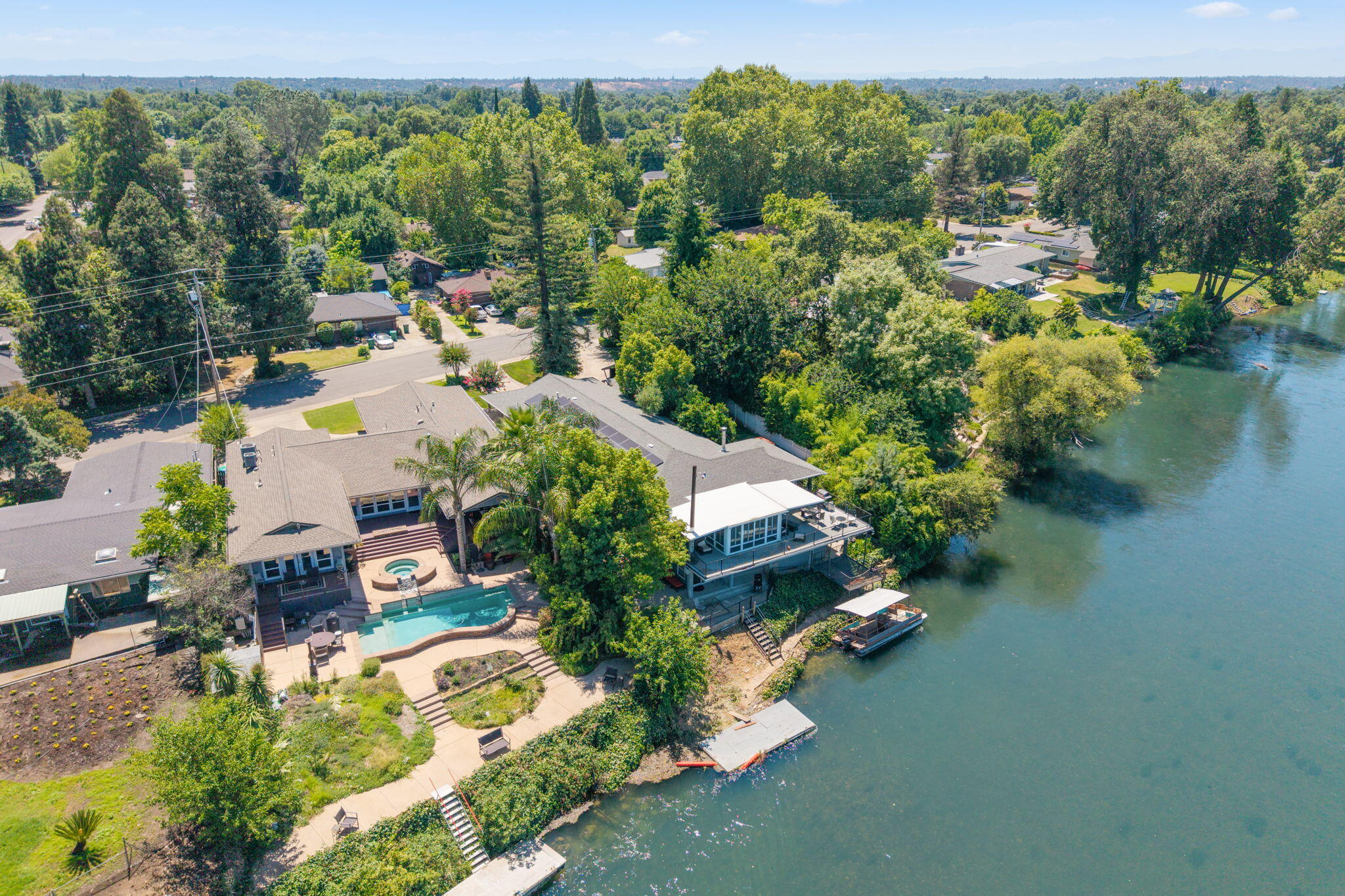main property photo 66