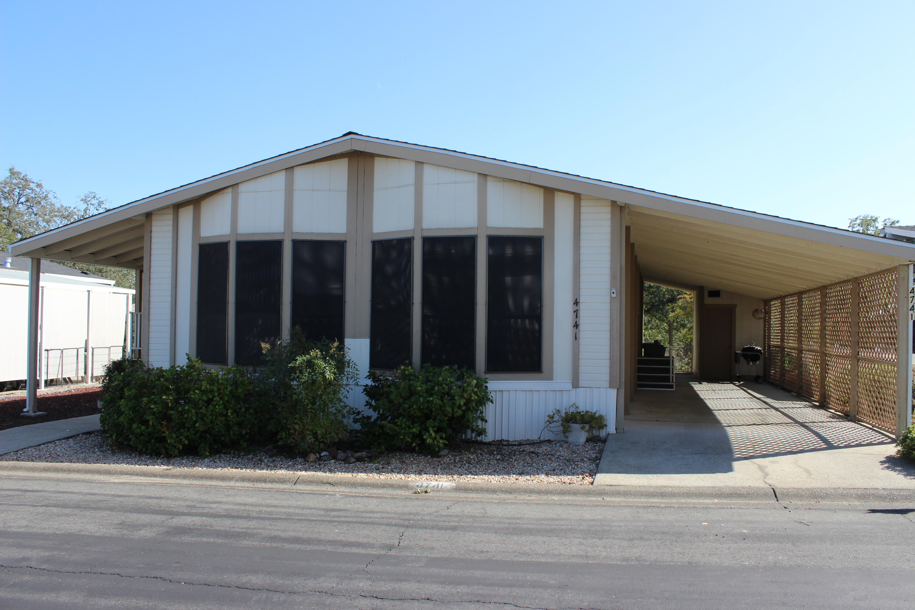 main property photo 66