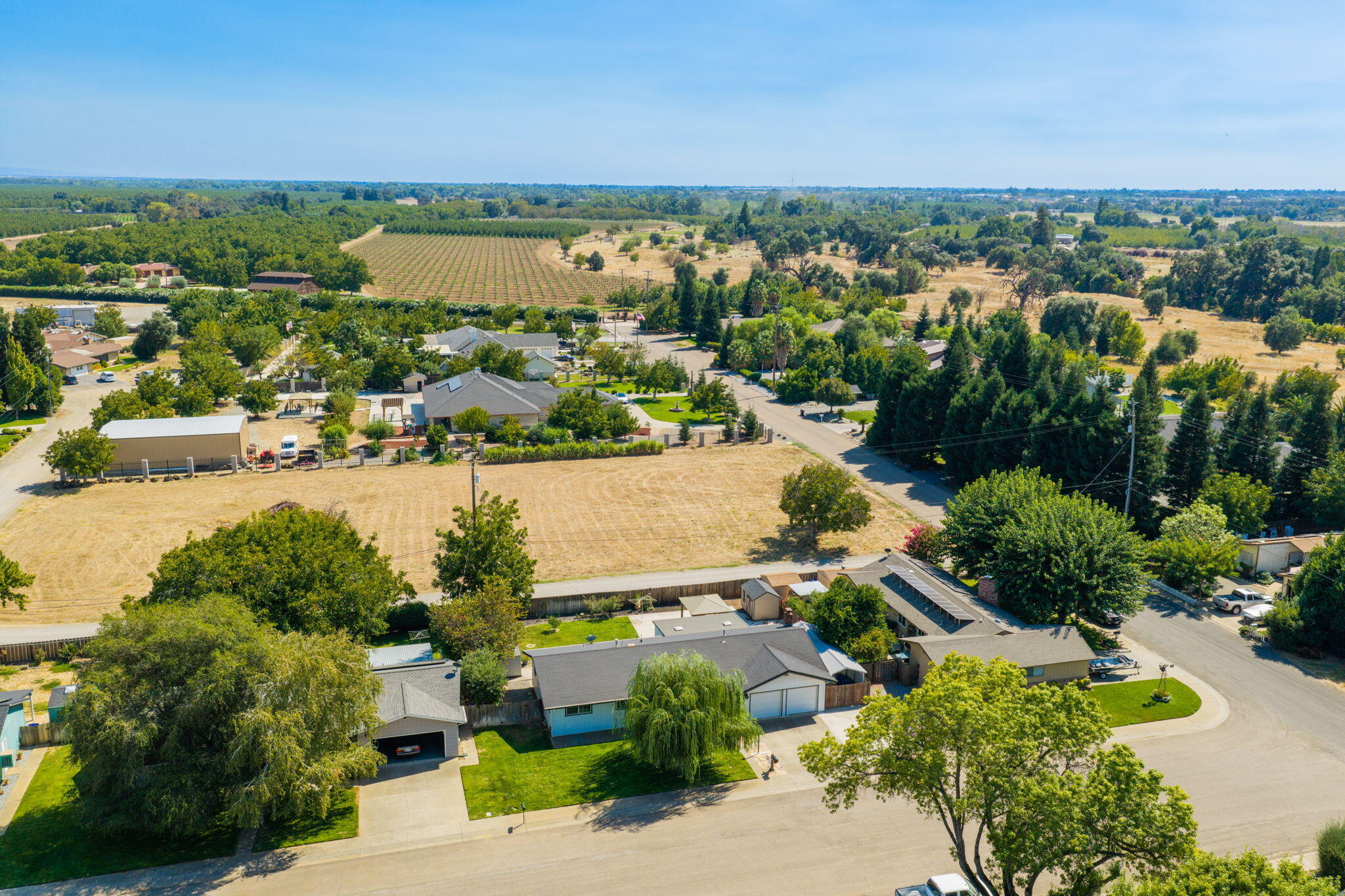 main property photo 29