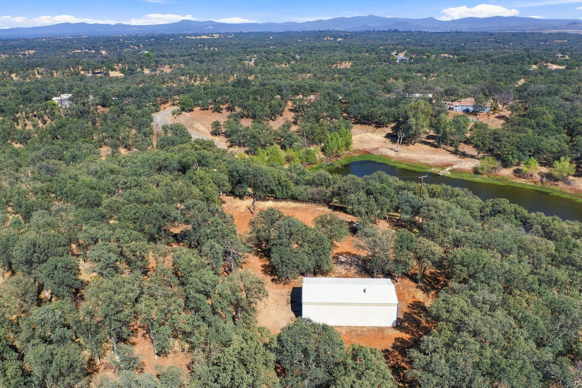 main property photo 20