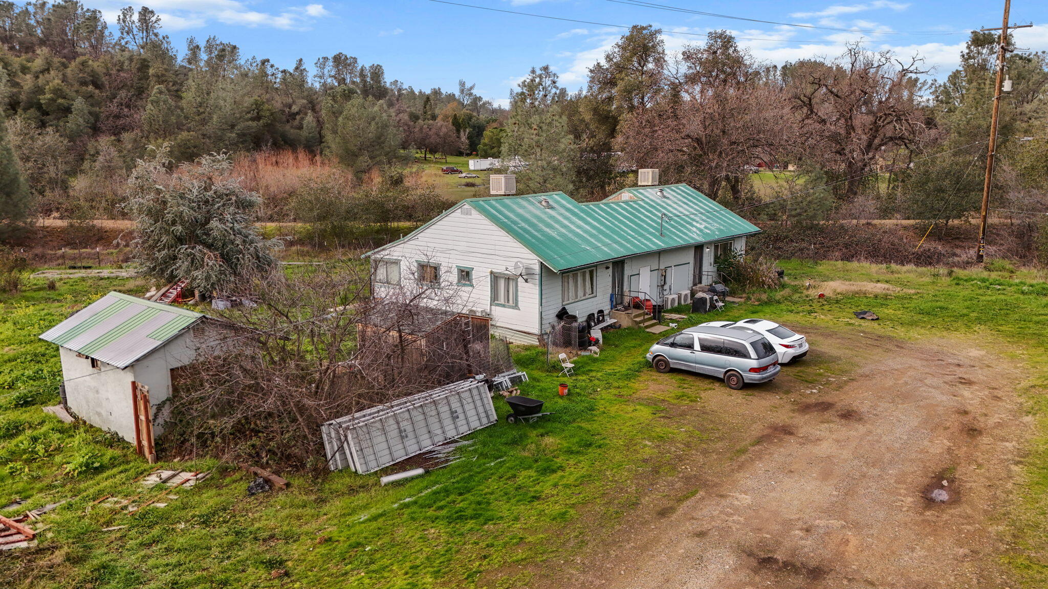 main property photo 13