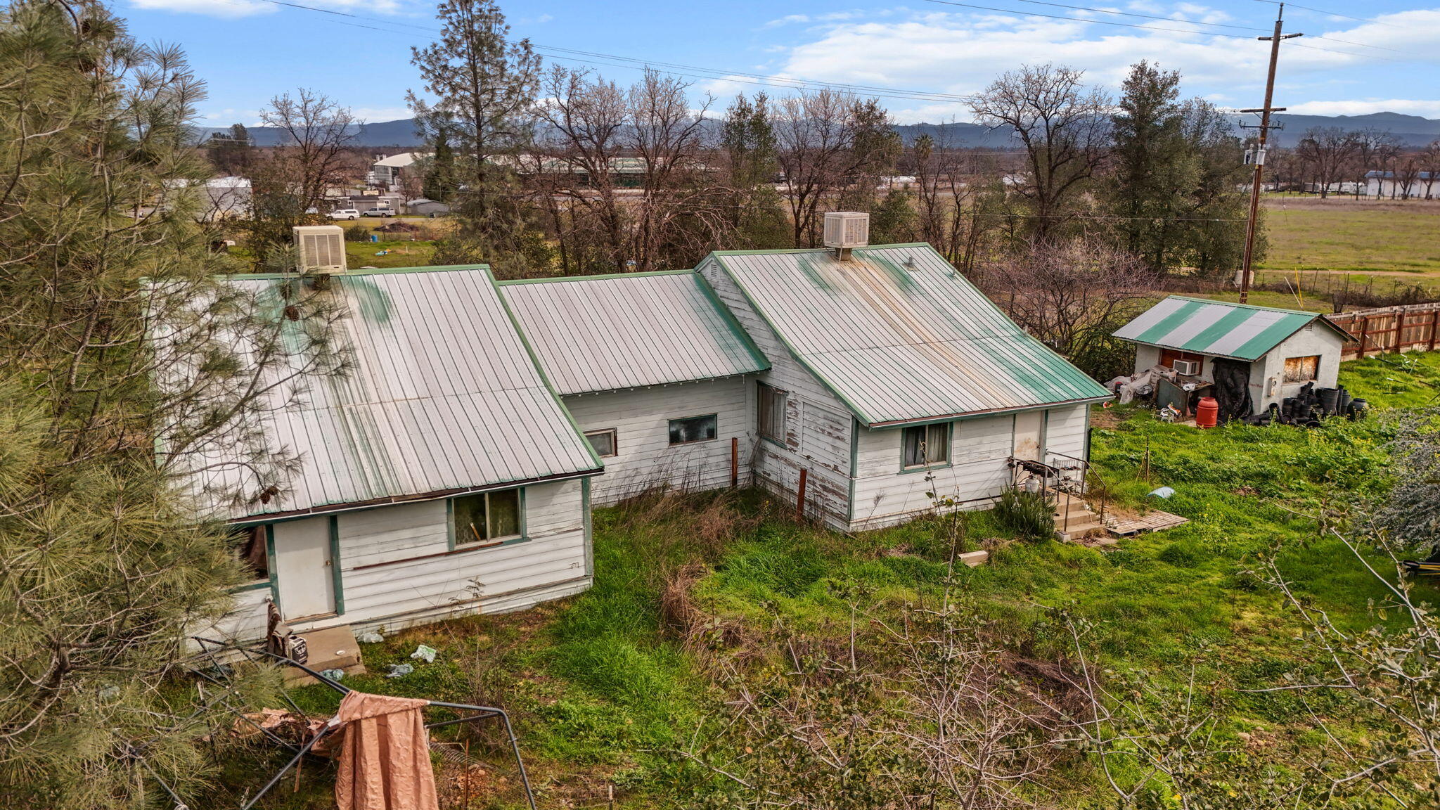 main property photo 14