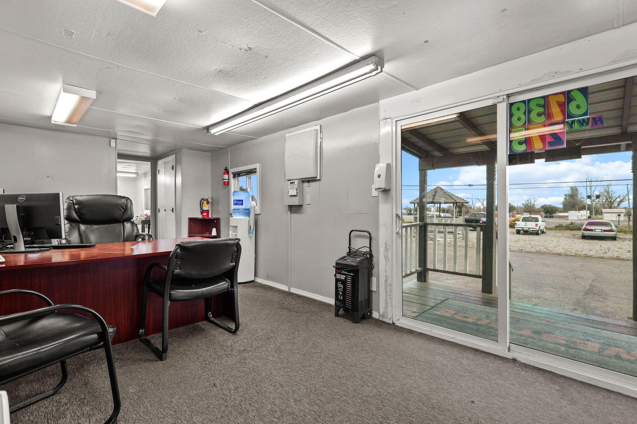 main property photo 15