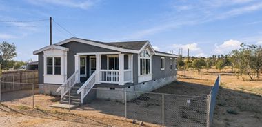 image of property with 3 Bed | 2 Bath | 1,499 Sqft