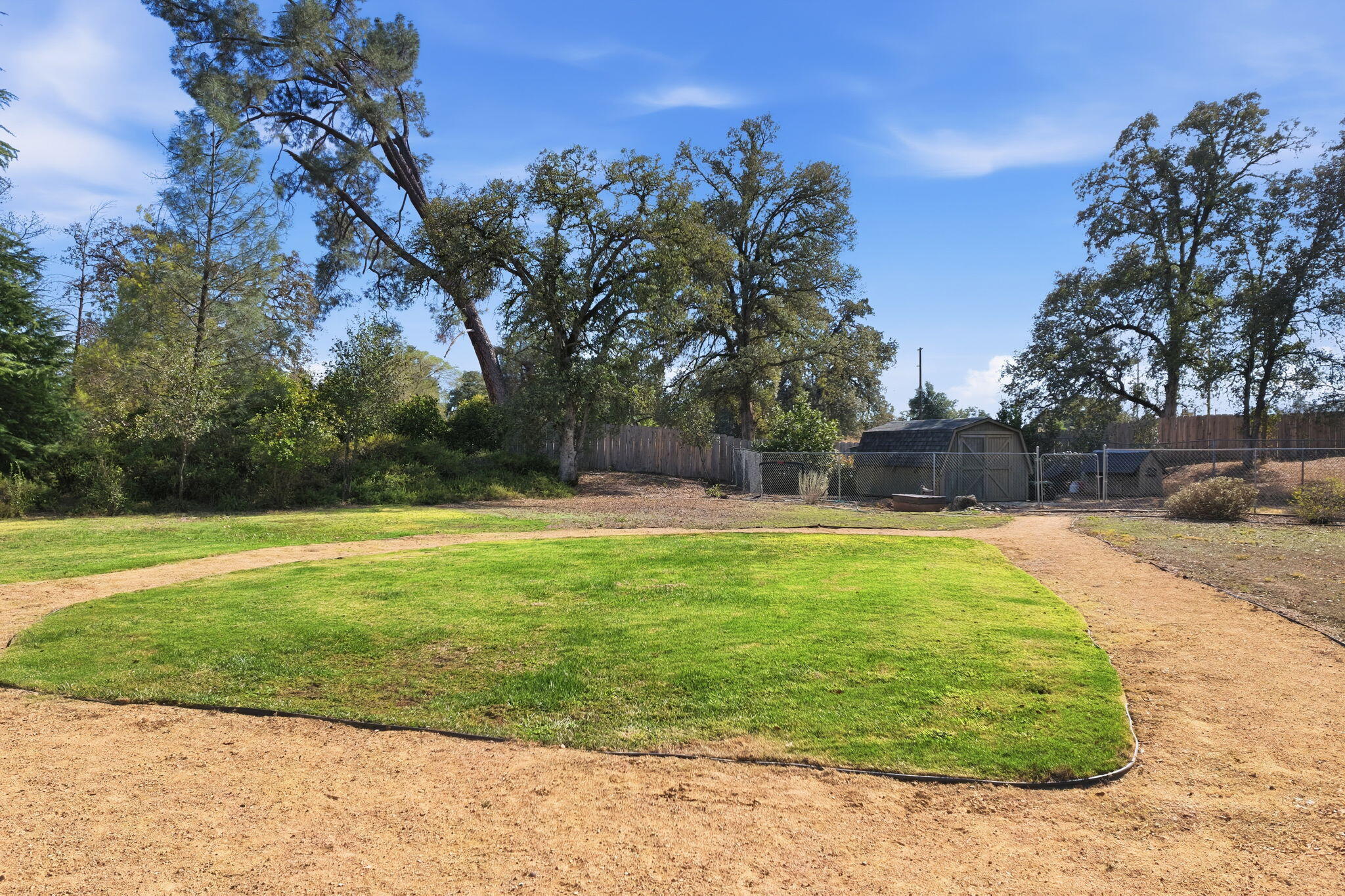 main property photo 43